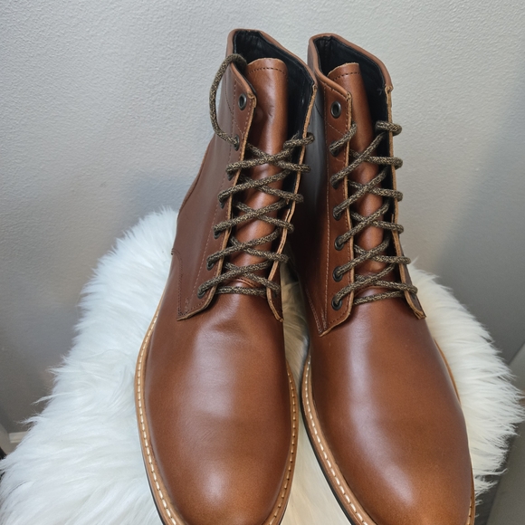 Nisolo Andres Men's Brown Leather Boots - New - Ret $280. - Picture 3 of 10